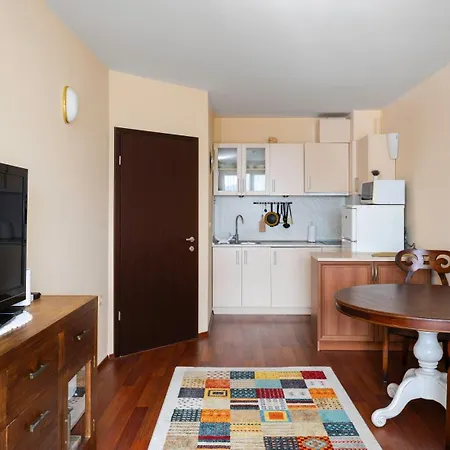 превъзходен къщата на мечтите-златни пясъци на първа линия 公寓 *