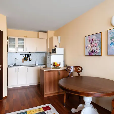 Apartment превъзходен къщата на мечтите-златни пясъци на първа линия Varna